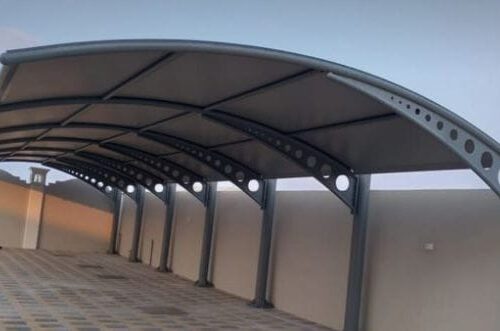 تصميم مظلات السيارات