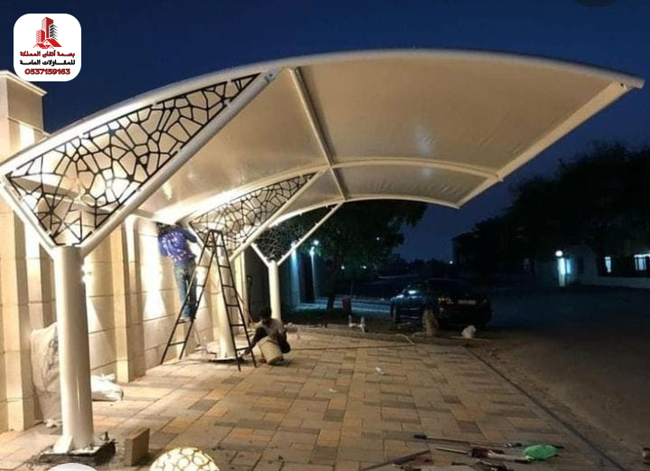 تصميم مظلات السيارات