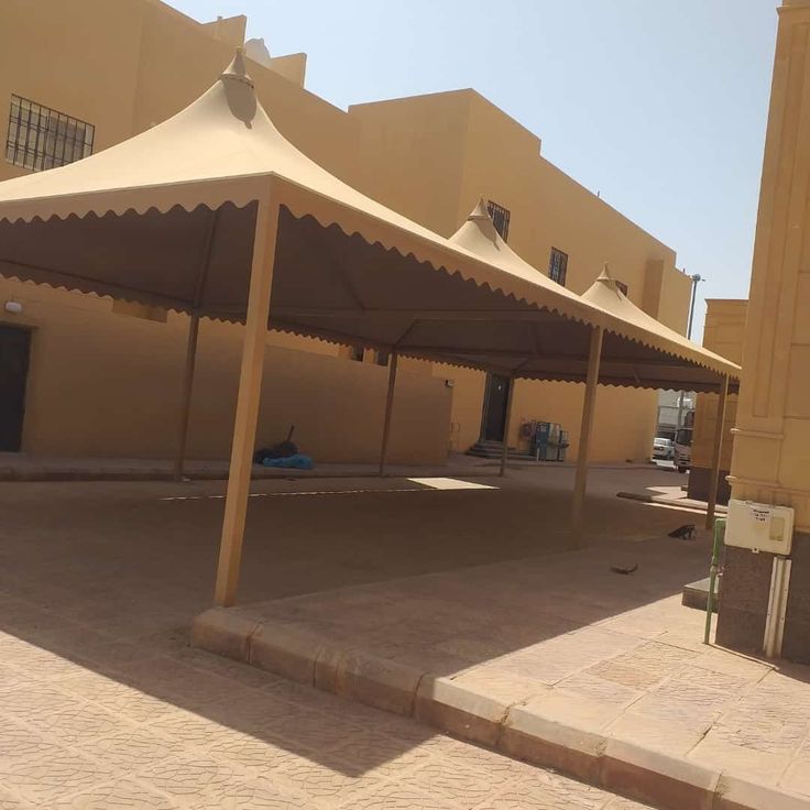 شركة مظلات مع ضمان