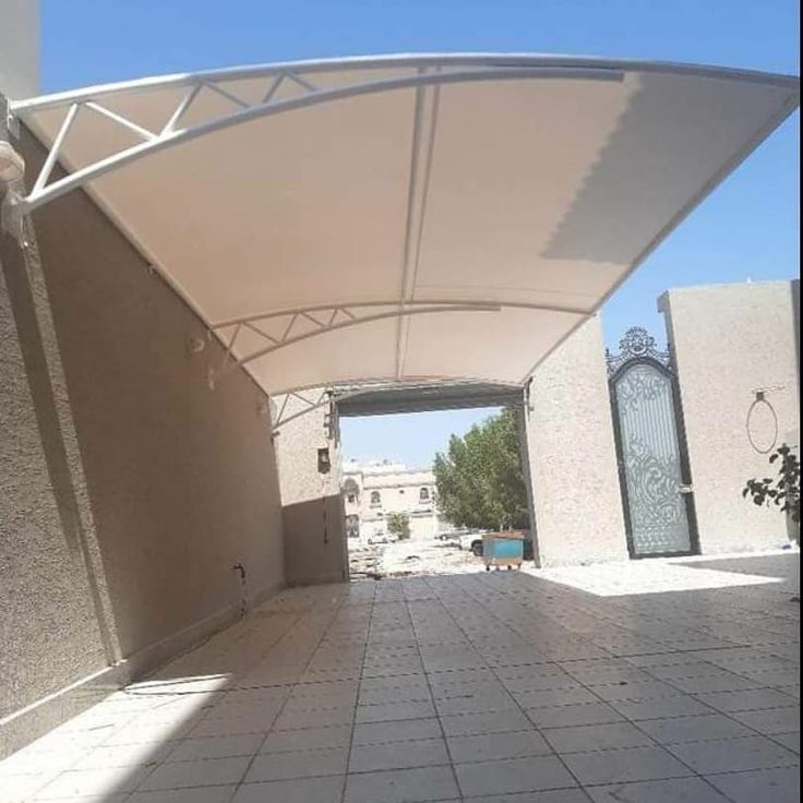مظلات تغطية ساحات